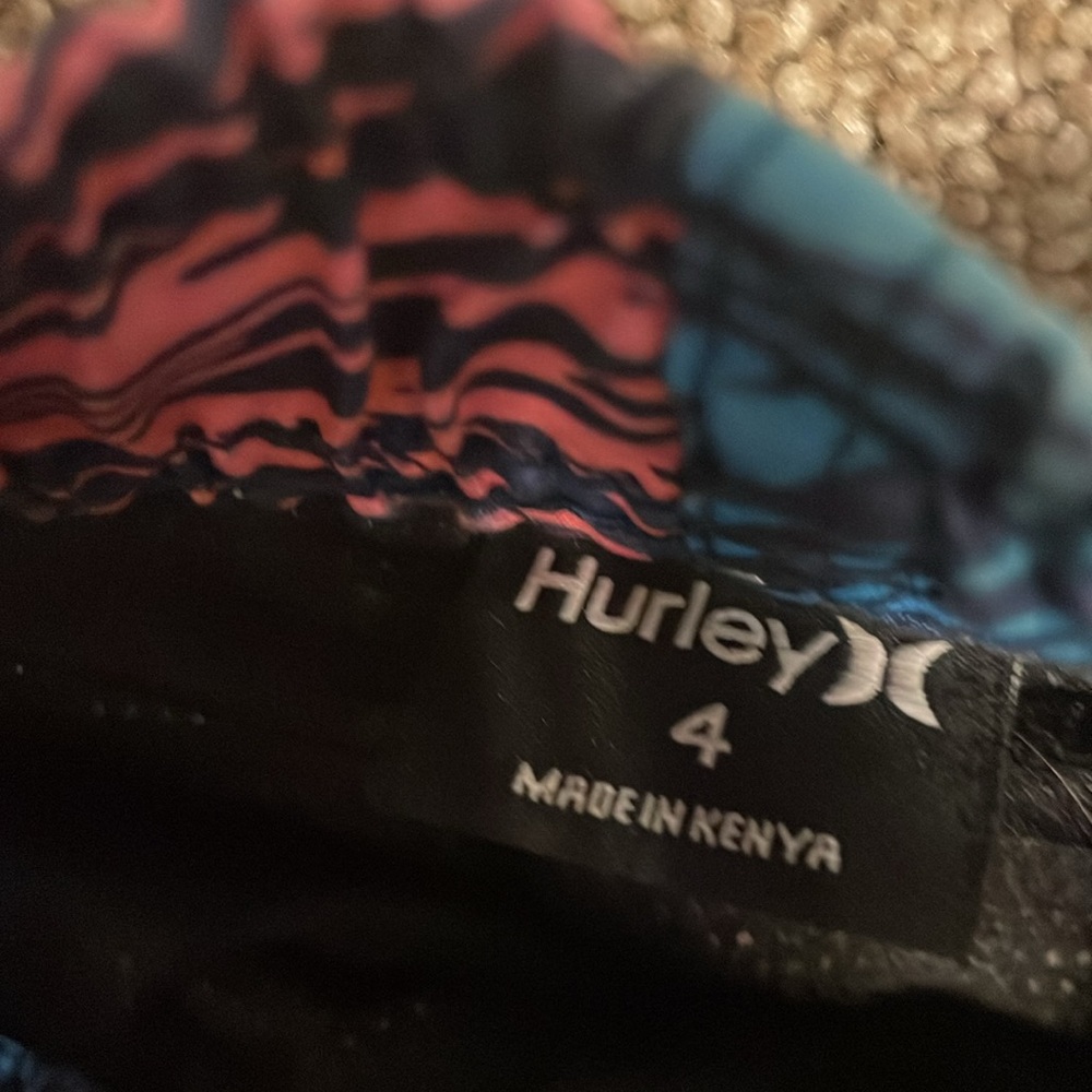 Hurley bathing suit - Picture 2 of 2